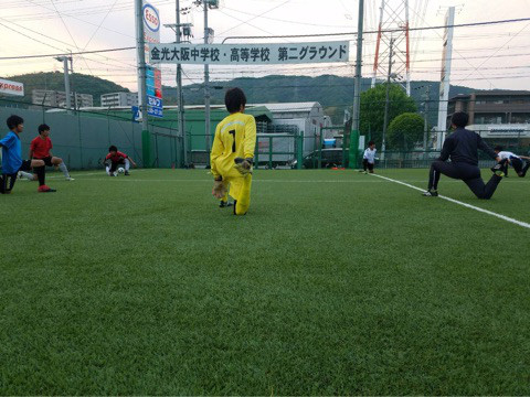 「ＧＫスクールに参加中！チーム外のトレーニングでも鍛えています！」