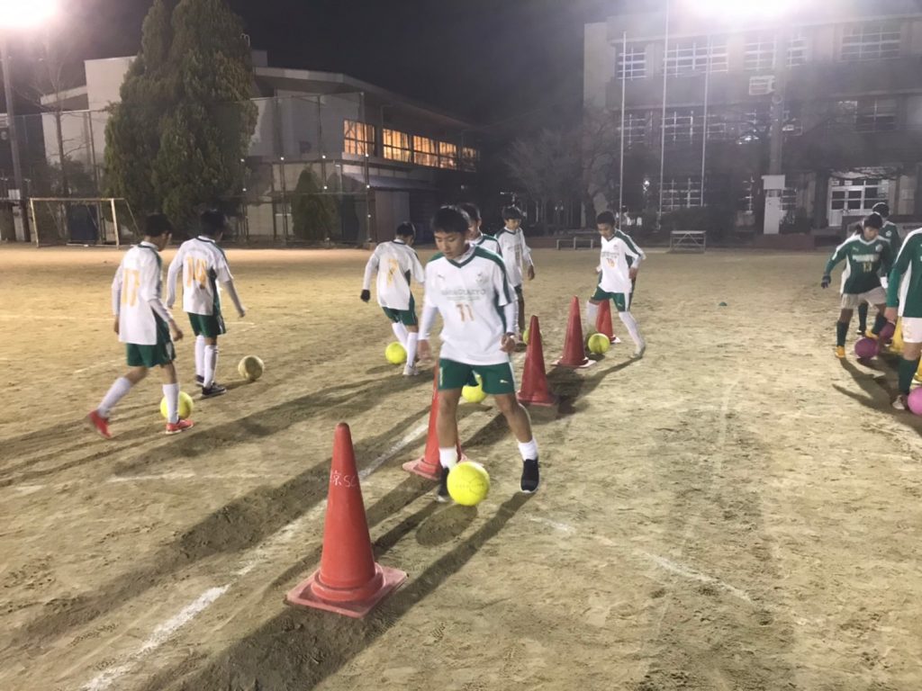 「ボールを見ずともボールを感じる。なんてことが出来るようになれば視野は360度！」